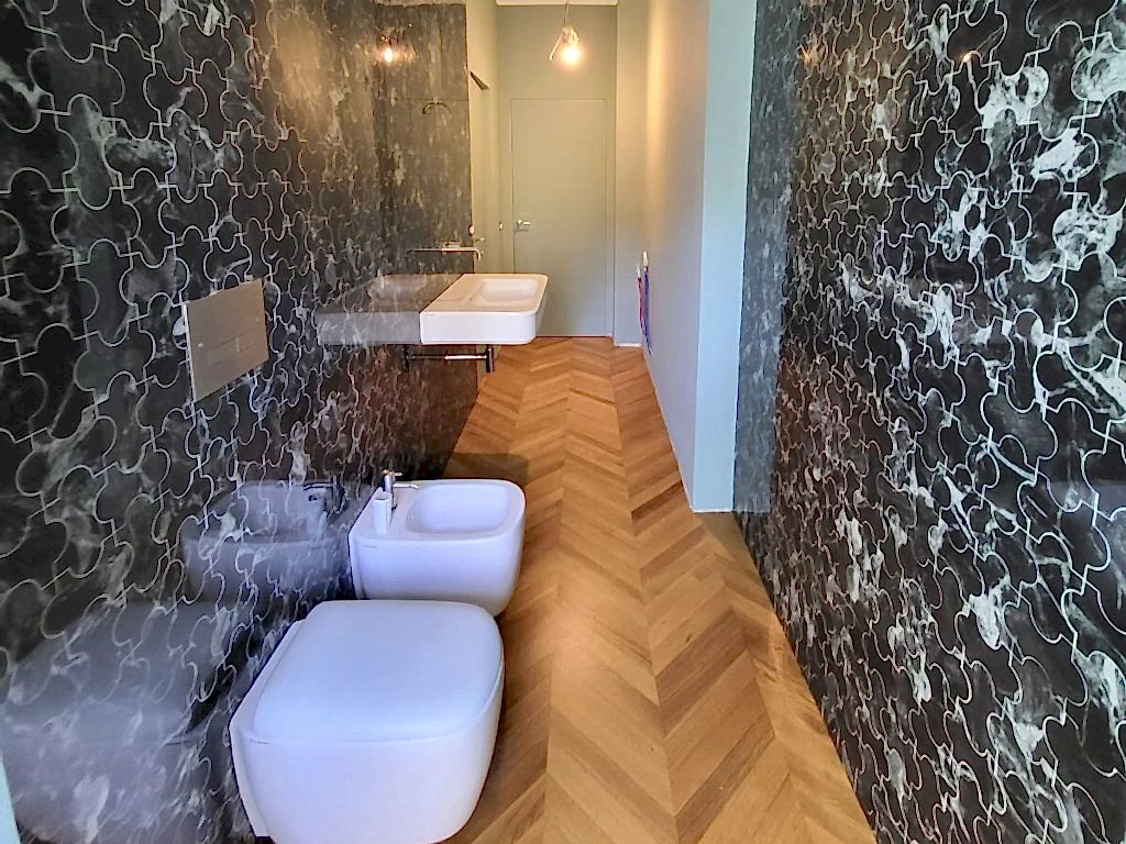 Pavimento e rivestimento bagno Pavus Milano